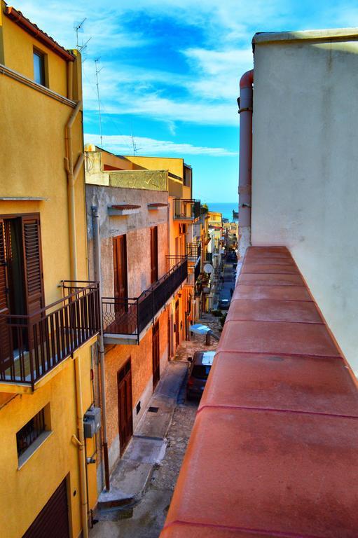 Don Vito'S Apartments Castellammare del Golfo Cameră foto